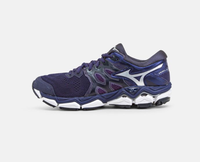 Mizuno Wave Horizon 3